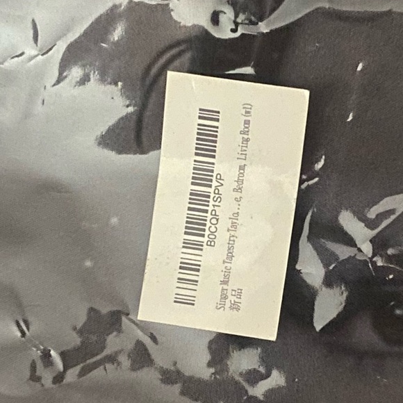 Taylor Swift wall tapestrys - Picture 4 of 4